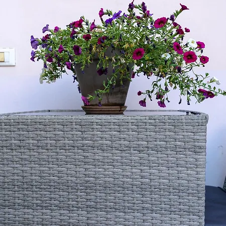 33 By Solutions Apartman
